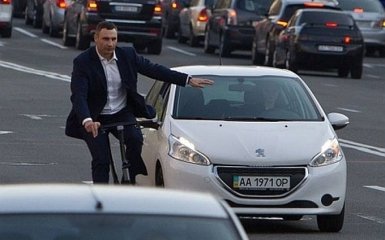 У мережі порахували, скільки коштує велосипед Кличко