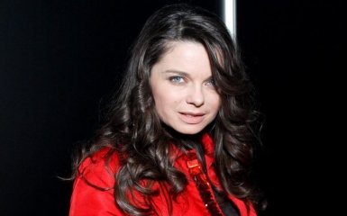 Королева простилась с бабушкой: появились первые фото