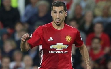 Футболист "Манчестер Юнайтед" забил фантастический гол в рождественском матче: опубликовано видео