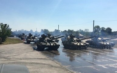 У Порошенко похвастались фото украинских танков