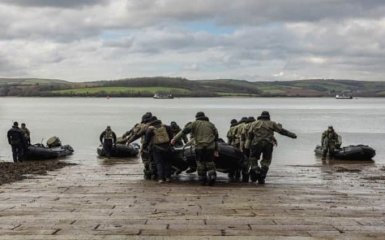 900 украинских морпехов прошли обучение в Британии