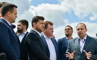 ЗМІ дізналися, про що брехала команда Зеленського під час президентських виборів