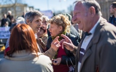 Українцям розповіли про справжні настрої в окупованому Криму