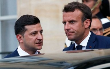 Зеленський терміново їде до Макрона через загострення на Донбасі