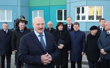 Мільярди доларів за Нагірний Карабах: в мережу злили розмову президентів Вірменії та Білорусі