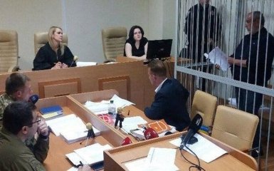 Операция против налоговиков Януковича: суд отпустил под залог еще одного задержанного