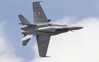 Путинского журналиста "испугали" европейские истребители: появилось видео, в сети язвят