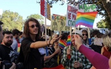 Гей-парад в Одесі не обійшовся без інцидентів: з'явилися фото та відео