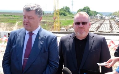 Масштабний ремонт доріг на Дніпропетровщині став можливим завдяки децентралізації, -  Порошенко