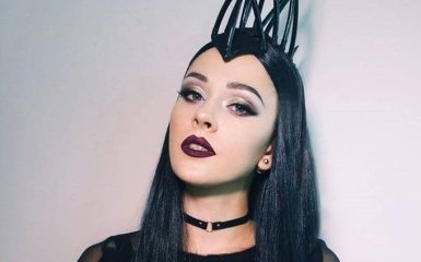 Вокалистка The Hardkiss показала подросшего сына: появилось фото