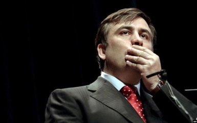 "Голодание до конца жизни" Саакашвили закончилось медом и соком