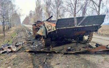 Армія РФ вже втратила у війні проти України 24 тис 700 військових
