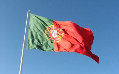 португалія
