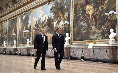 Макрон розповів, в якому випадку санкції щодо Росії підсиляться