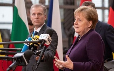 Команда Меркель пригрозила РФ и заявила о последнем шансе для Путина