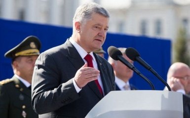 Порошенко підписав важливий закон для учасників ООС
