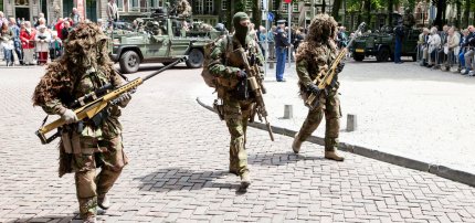 Жителі Нідерландів та екологи зривають навчання власних військових 