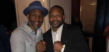 Хопкінс та Джонс