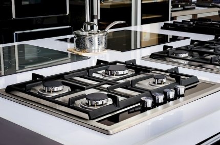 Газові плити виділяють смертельно небезпечні для людини речовини 