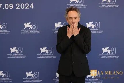 Бертон отримав зірку на алеї слави у Голлівуді