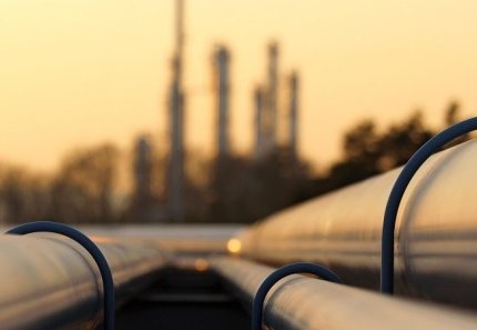 Угорщина намагається розблокувати транзит нафти РФ через Україну Угорщина пропонує Україні варіант розблокування транзиту нафти РФ