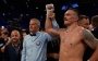 Усик победил Дюбуа нокаутом и сохранил все титулы